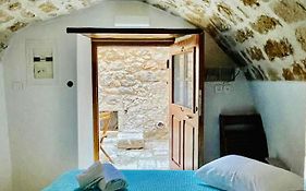 Vecchia Casa Sterna